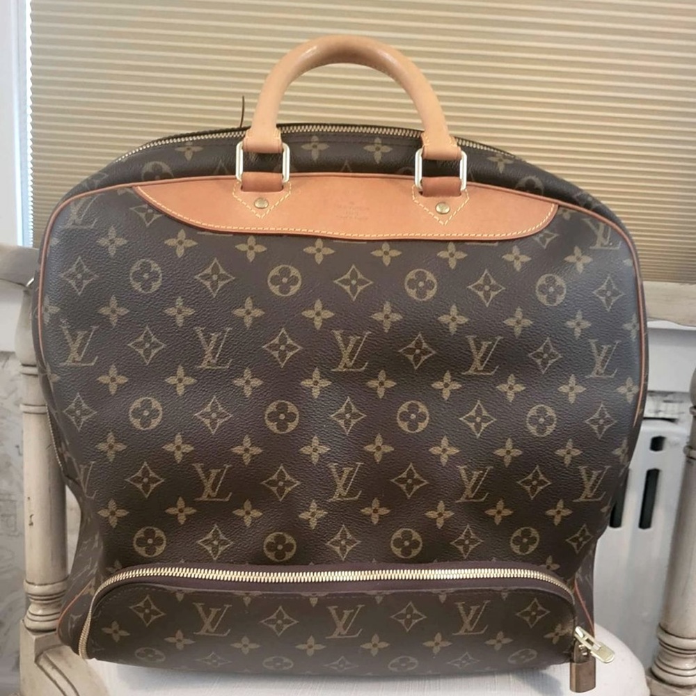 Louis Vuitton Evasion bag